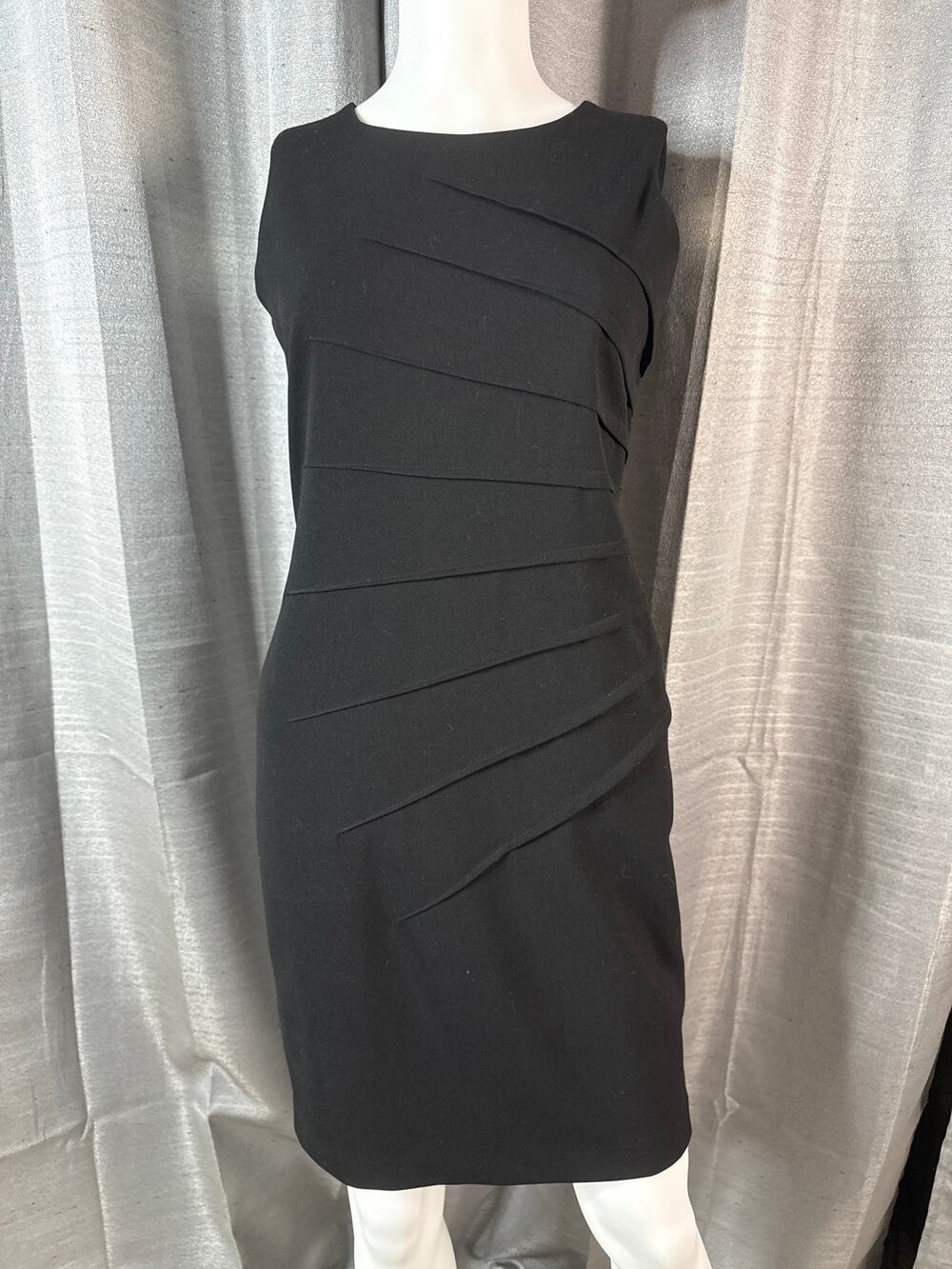 Calvin Klein LBD Sz 2P